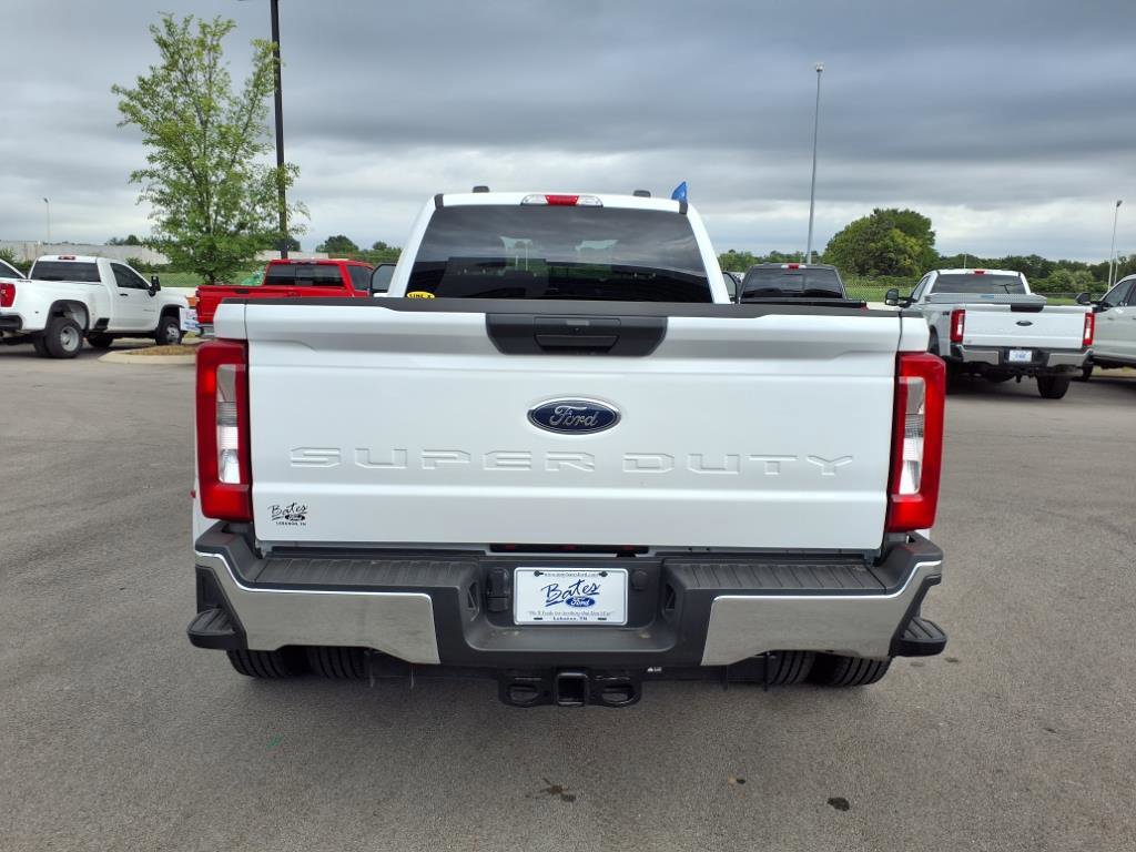 Certified 2024 Ford F350 XLT image 4