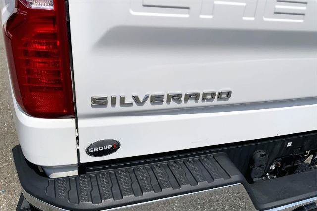 Used 2022 Chevrolet Silverado 1500 LT AWD/4WD image 33