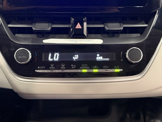 Used 2024 Toyota Corolla LE FWD image 25