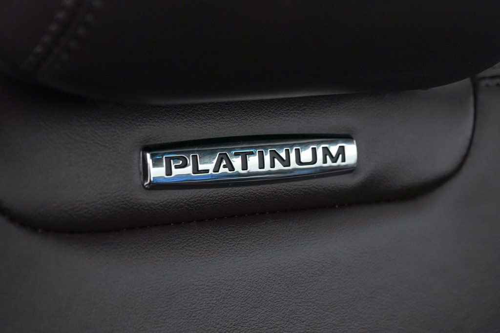 Certified 2025 Ford Explorer Platinum image 27
