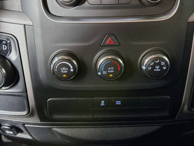 Used 2017 RAM 1500 Express RWD image 17