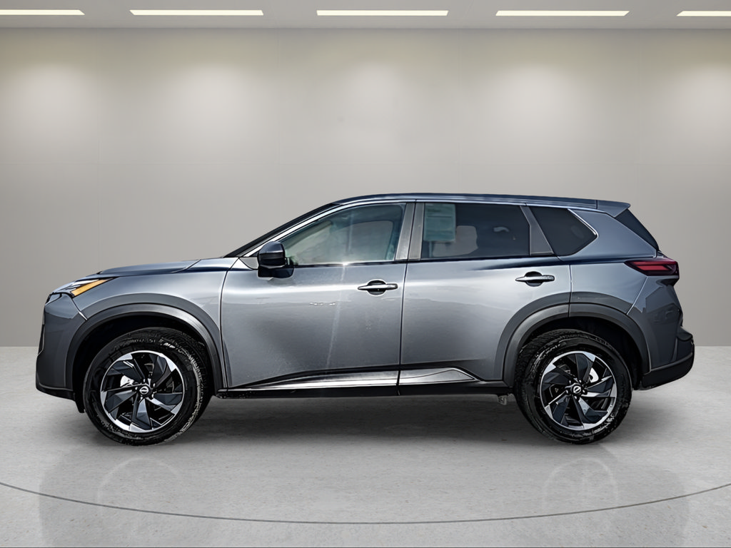 Used 2024 Nissan Rogue SV AWD/4WD image 4