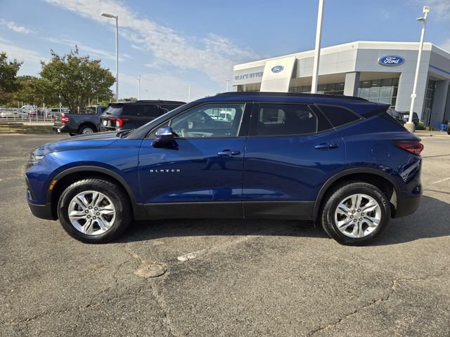 Used 2022 Chevrolet Blazer LT FWD image 4