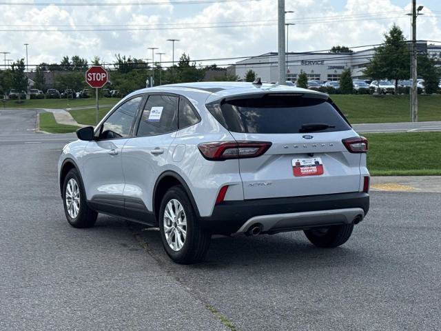 Certified 2025 Ford Escape Active w/ Tech Pack #1 FWD image 6