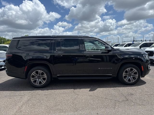 Used 2024 Jeep Wagoneer L Series II w/ Flexible Seating Group image 2