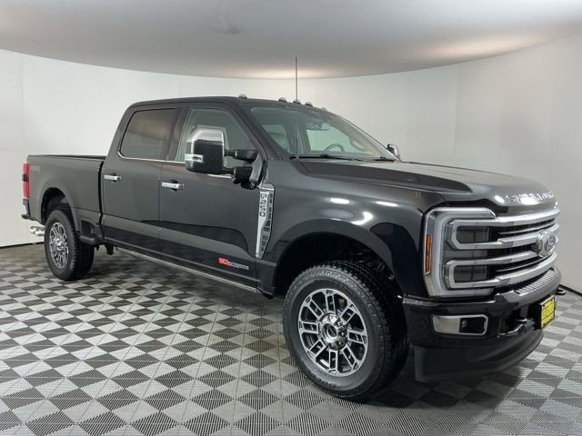 Certified 2025 Ford F250 Platinum w/ Platinum Plus Package image 3