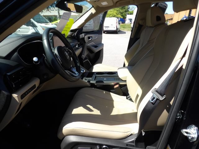 Used 2025 Acura MDX SH-AWD w/ Technology Package image 27