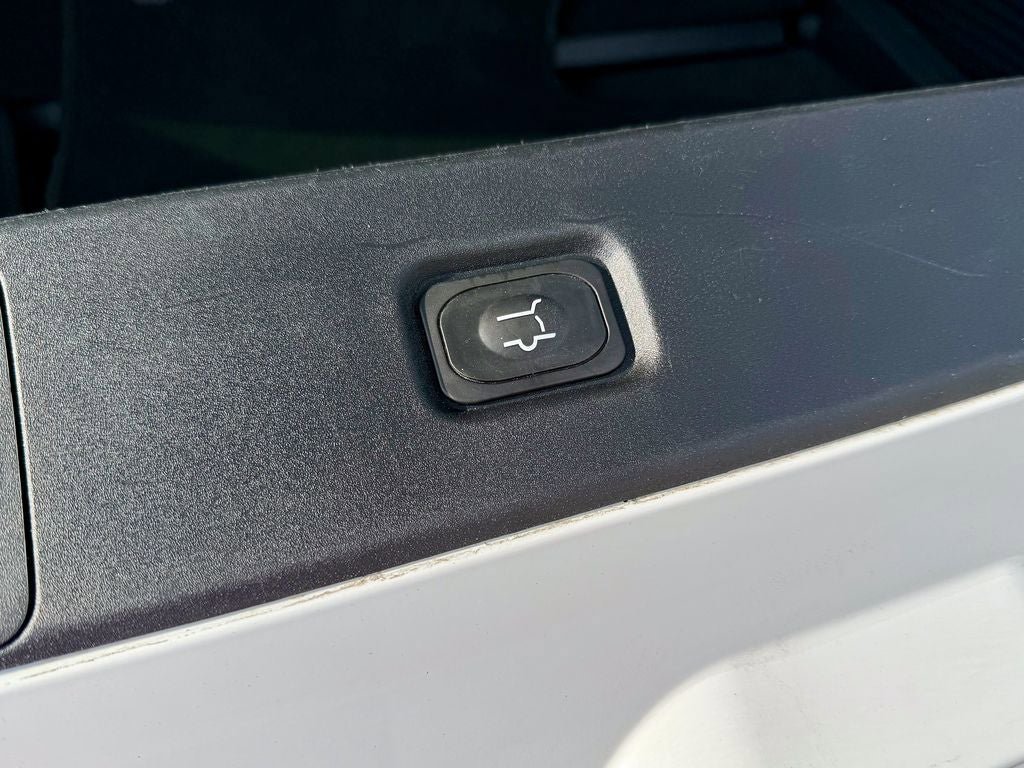 Certified 2025 Ford Expedition Active AWD/4WD image 21