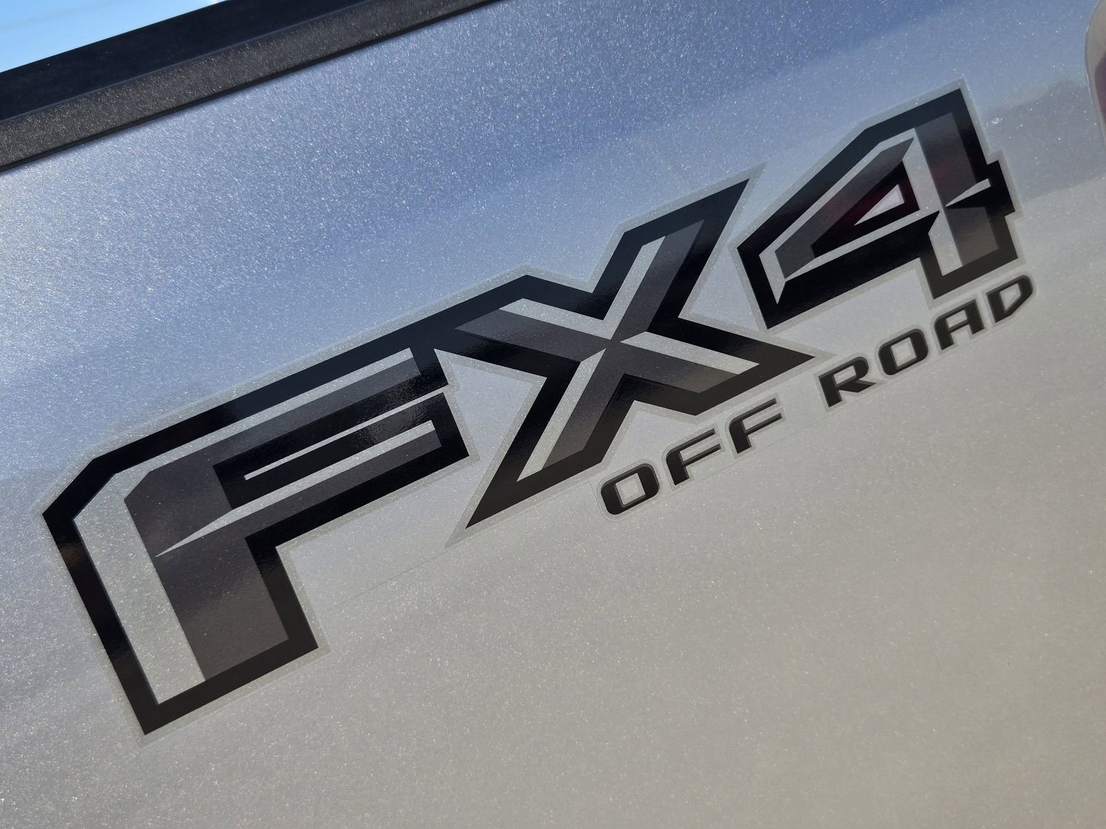 Certified 2022 Ford F250 Lariat w/ Lariat Ultimate Package image 12