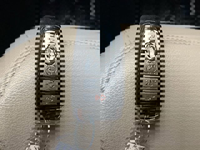 Certified 2020 Ford Explorer XLT w/ Equipment Group 202A image 34