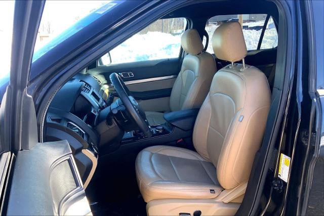 Certified 2017 Ford Explorer BASE image 8