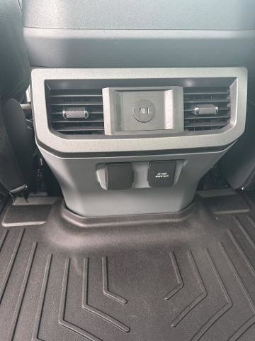 Certified 2023 Ford F250 XLT AWD/4WD image 13