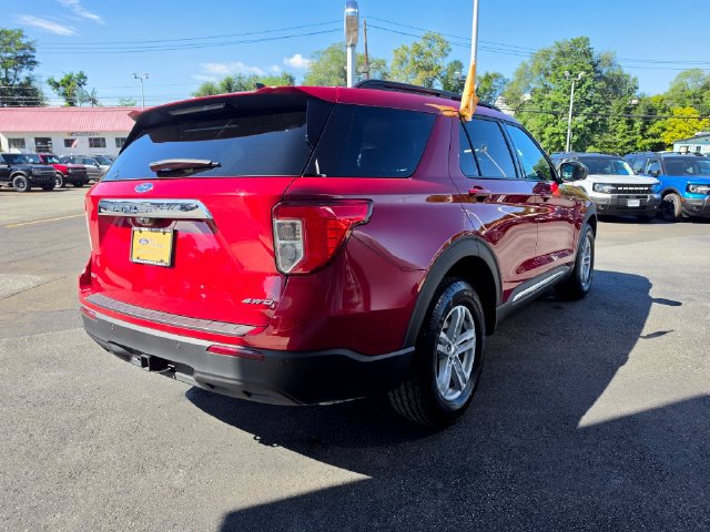 Certified 2024 Ford Explorer XLT w/ Class IV Trailer Tow Package AWD/4WD image 8