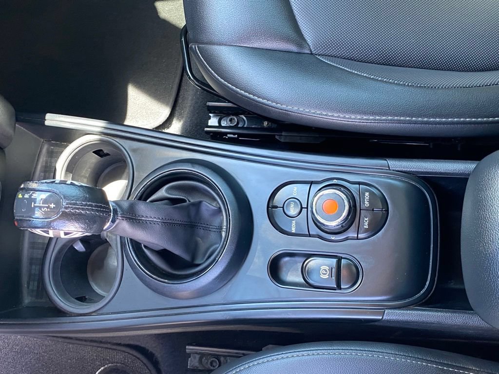 Used 2019 MINI Cooper Countryman FWD image 18