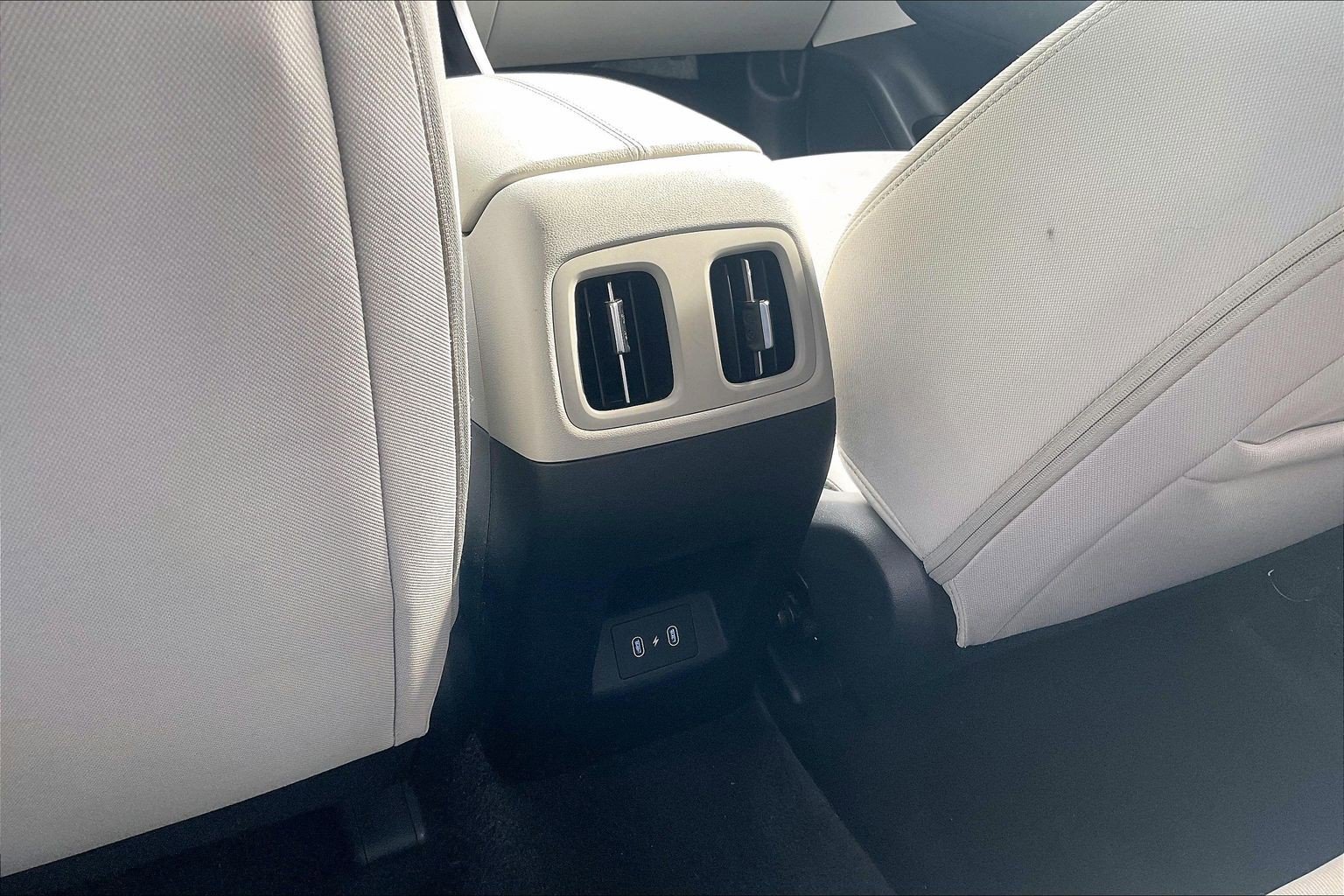 Used 2025 Hyundai Tucson SEL FWD image 31