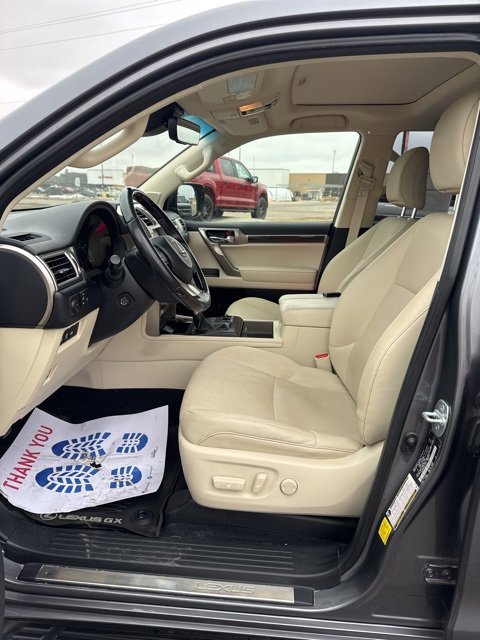 Used 2020 Lexus GX 460 Premium image 17
