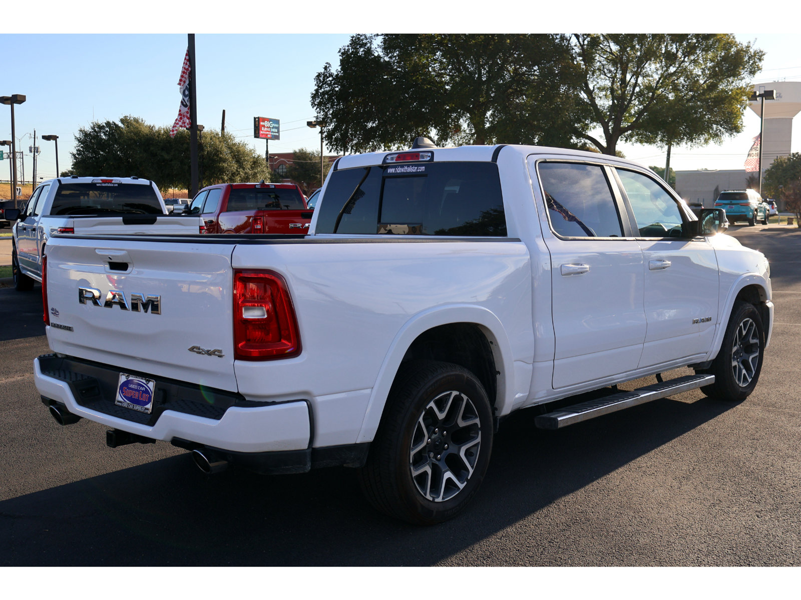 Used 2025 RAM 1500 Laramie w/ Sport Appearance Package AWD/4WD image 14