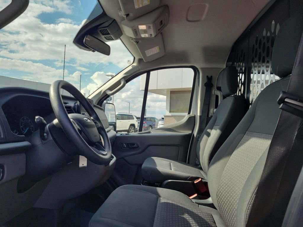 Certified 2025 Ford Transit 250 Low Roof w/ Exterior Upgrade Package RWD image 15