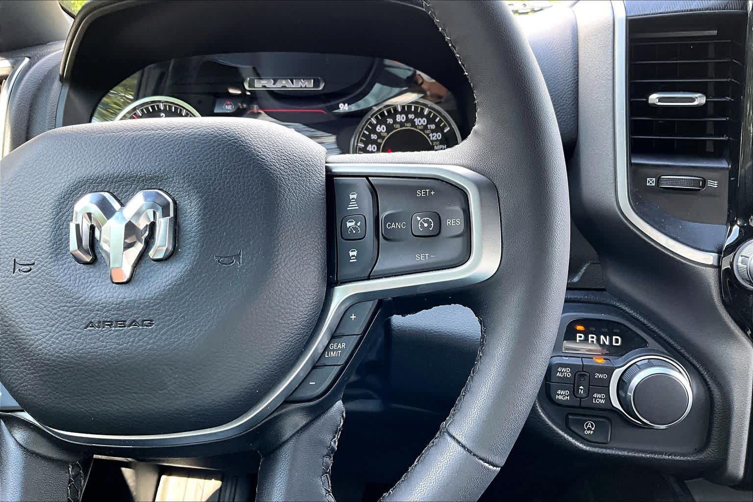Used 2025 RAM 1500 Big Horn AWD/4WD image 24