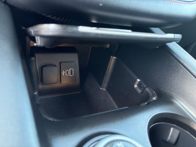 Certified 2025 Ford Explorer ST-Line image 19