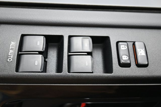 Used 2023 Toyota 4Runner TRD Off-Road Premium w/ Off Road Premium Plus Package AWD/4WD image 14