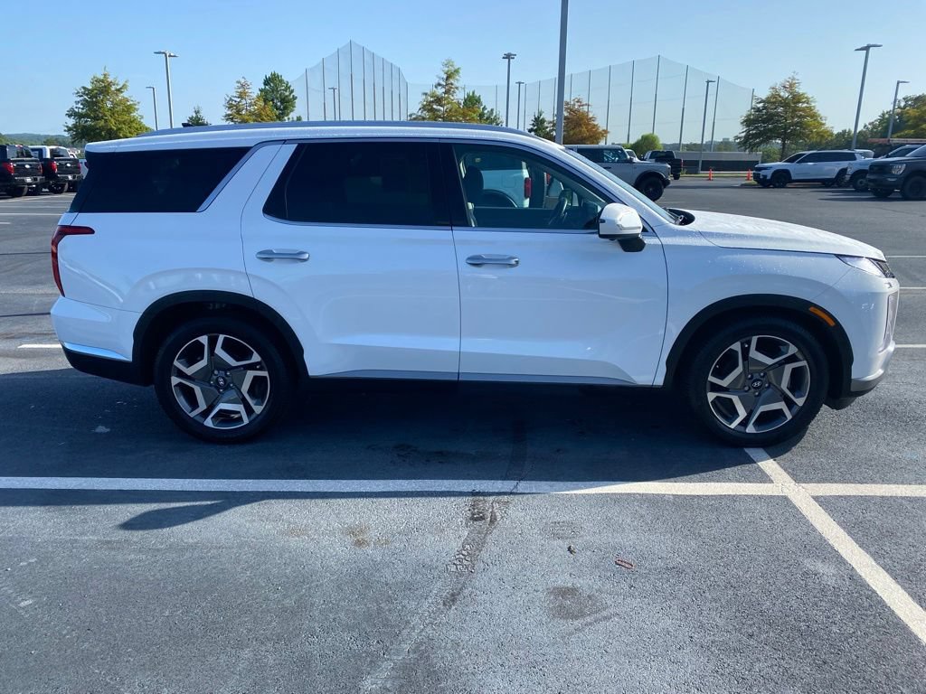 Used 2024 Hyundai Palisade Limited AWD/4WD image 8