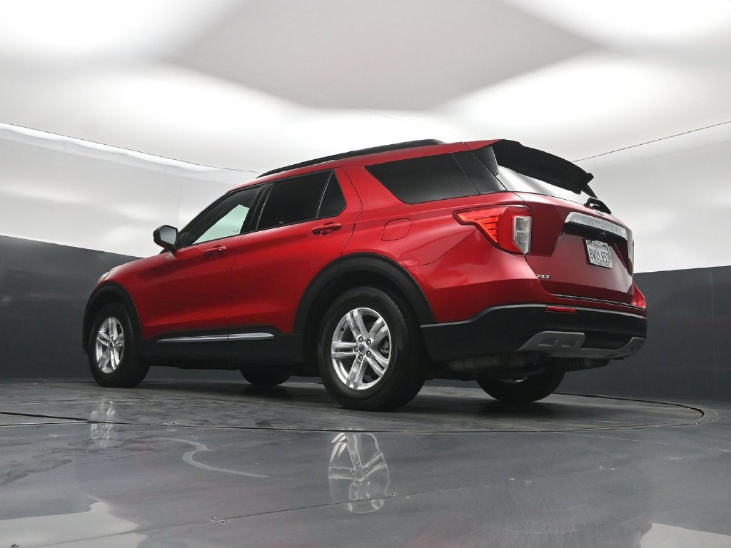 Certified 2021 Ford Explorer XLT w/ Equipment Group 202A RWD image 50