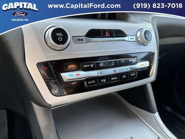 Certified 2023 Ford Explorer XLT w/ Equipment Group 202A image 29