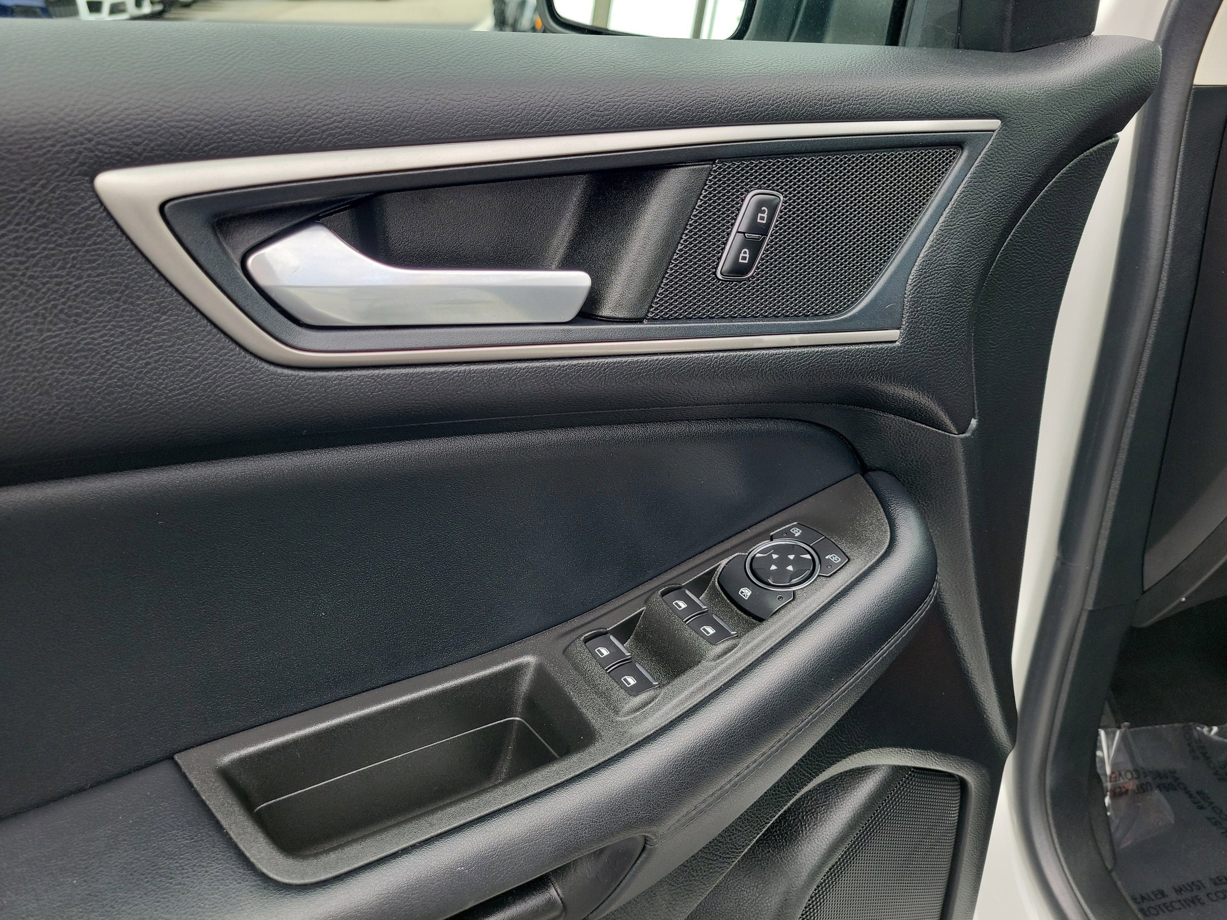 Certified 2022 Ford Edge SEL w/ Convenience Package AWD/4WD image 18