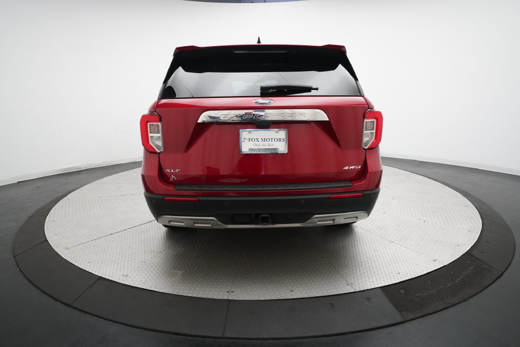 Certified 2023 Ford Explorer XLT w/ Equipment Group 202A AWD/4WD image 25