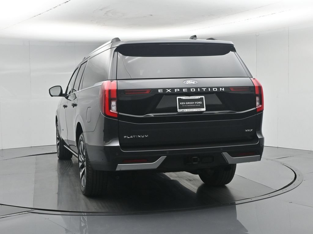 Certified 2025 Ford Expedition Max Platinum w/ Driver's Package AWD/4WD image 35