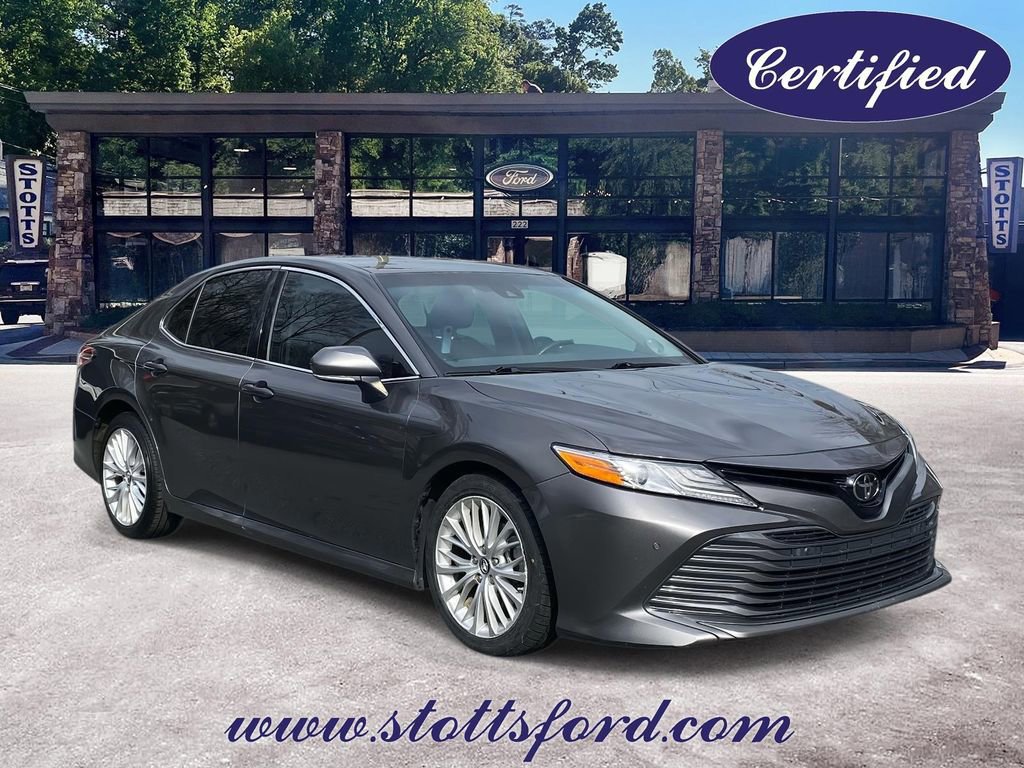 Used 2018 Toyota Camry XLE w/ Audio Package image 5