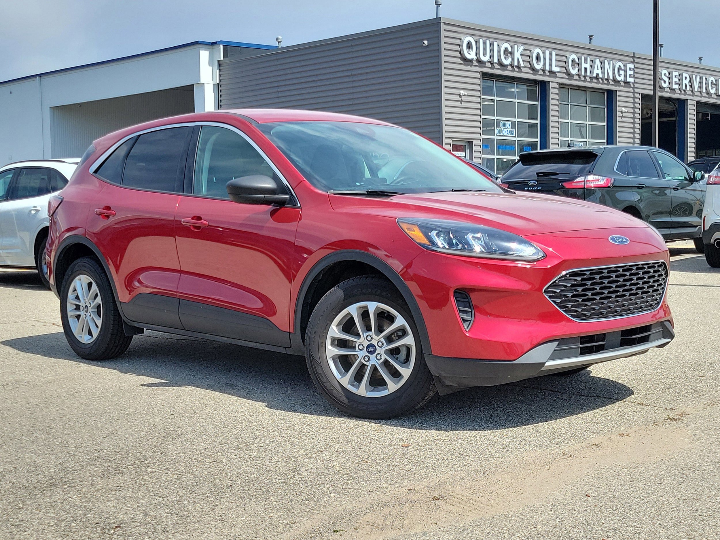 Certified 2022 Ford Escape SE w/ Convenience Package AWD/4WD image 5