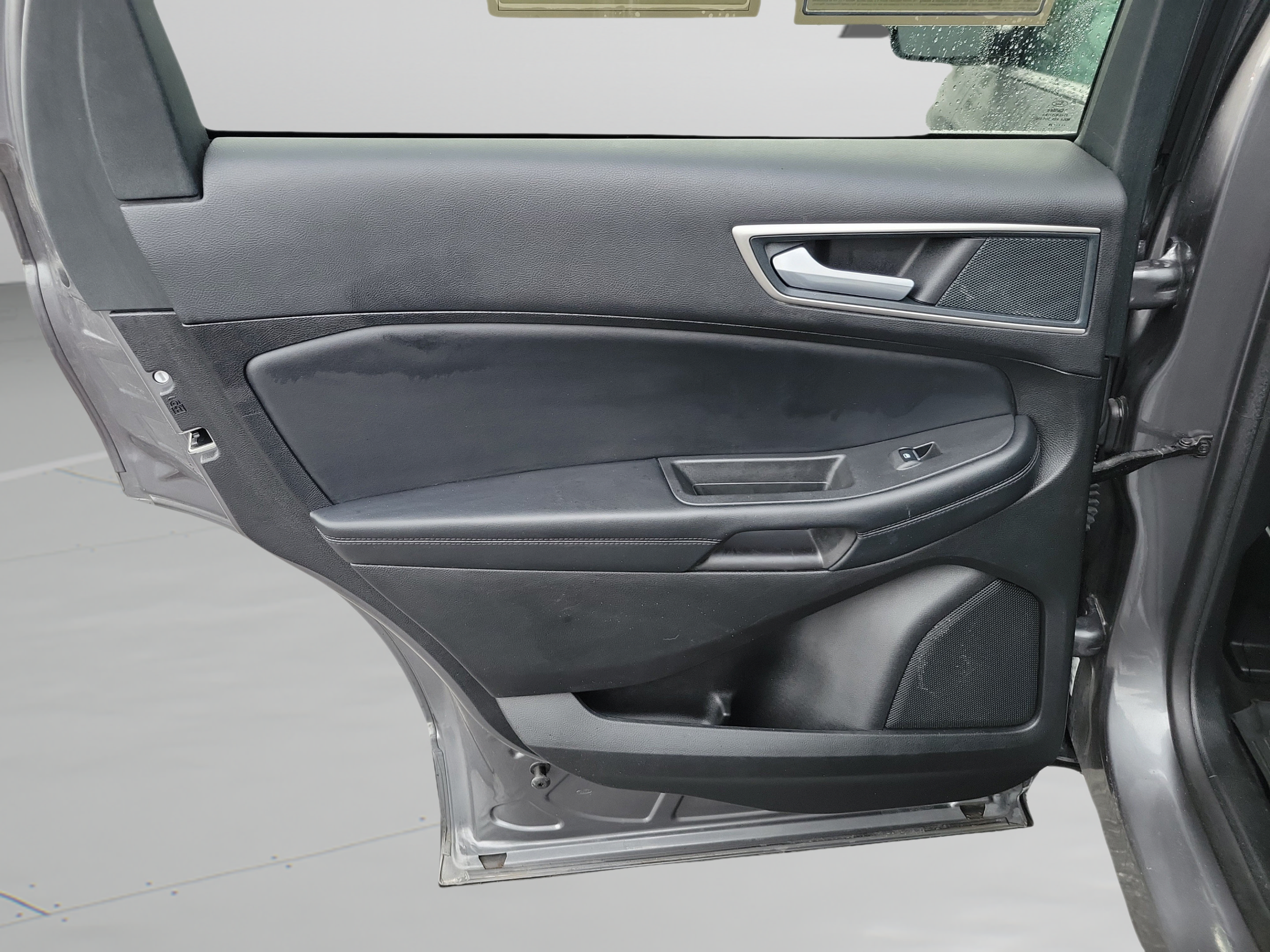 Certified 2024 Ford Edge SEL w/ Convenience Package AWD/4WD image 15
