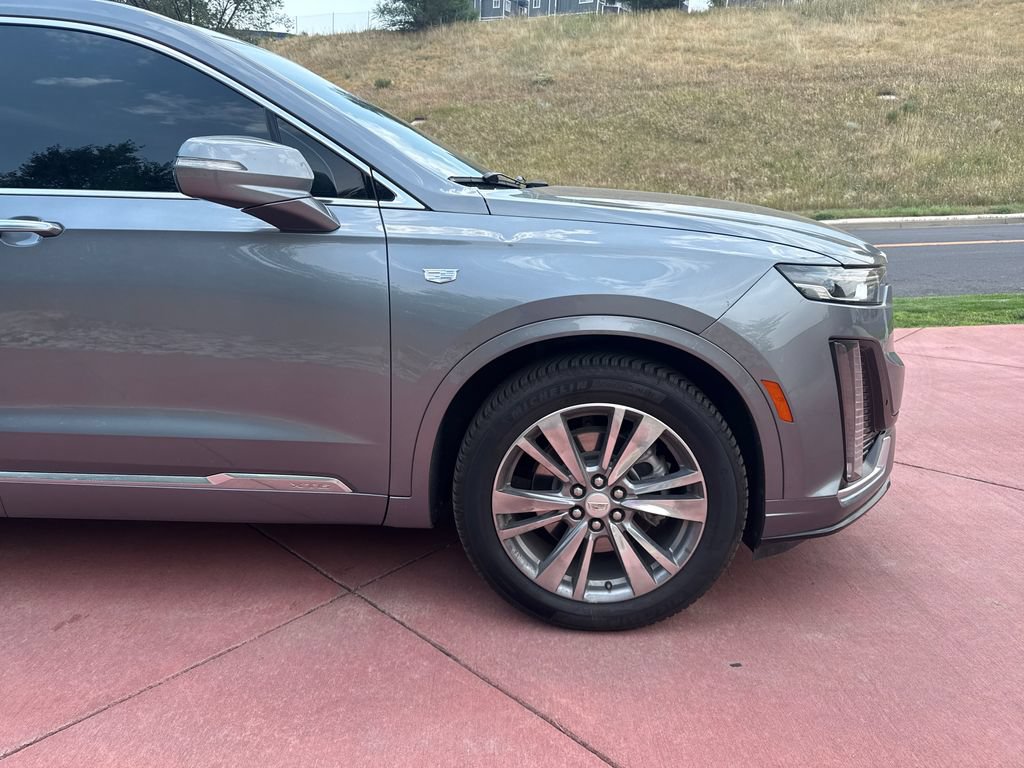 Used 2022 Cadillac XT6 Premium Luxury AWD/4WD image 34