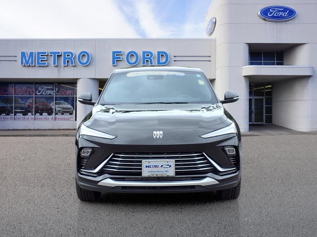 Used 2025 Buick Envista Preferred FWD image 8
