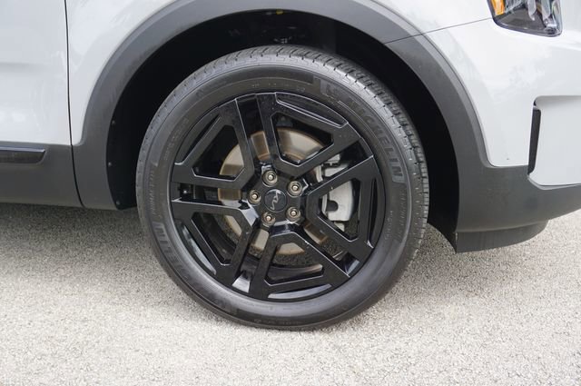 Used 2025 Kia Telluride EX X-Line AWD/4WD image 21