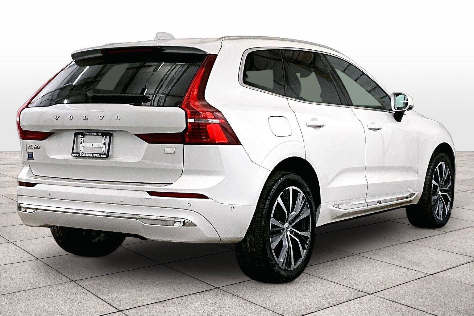 Used 2022 Volvo XC60 T8 Inscription Expression w/ Advanced Package image 11