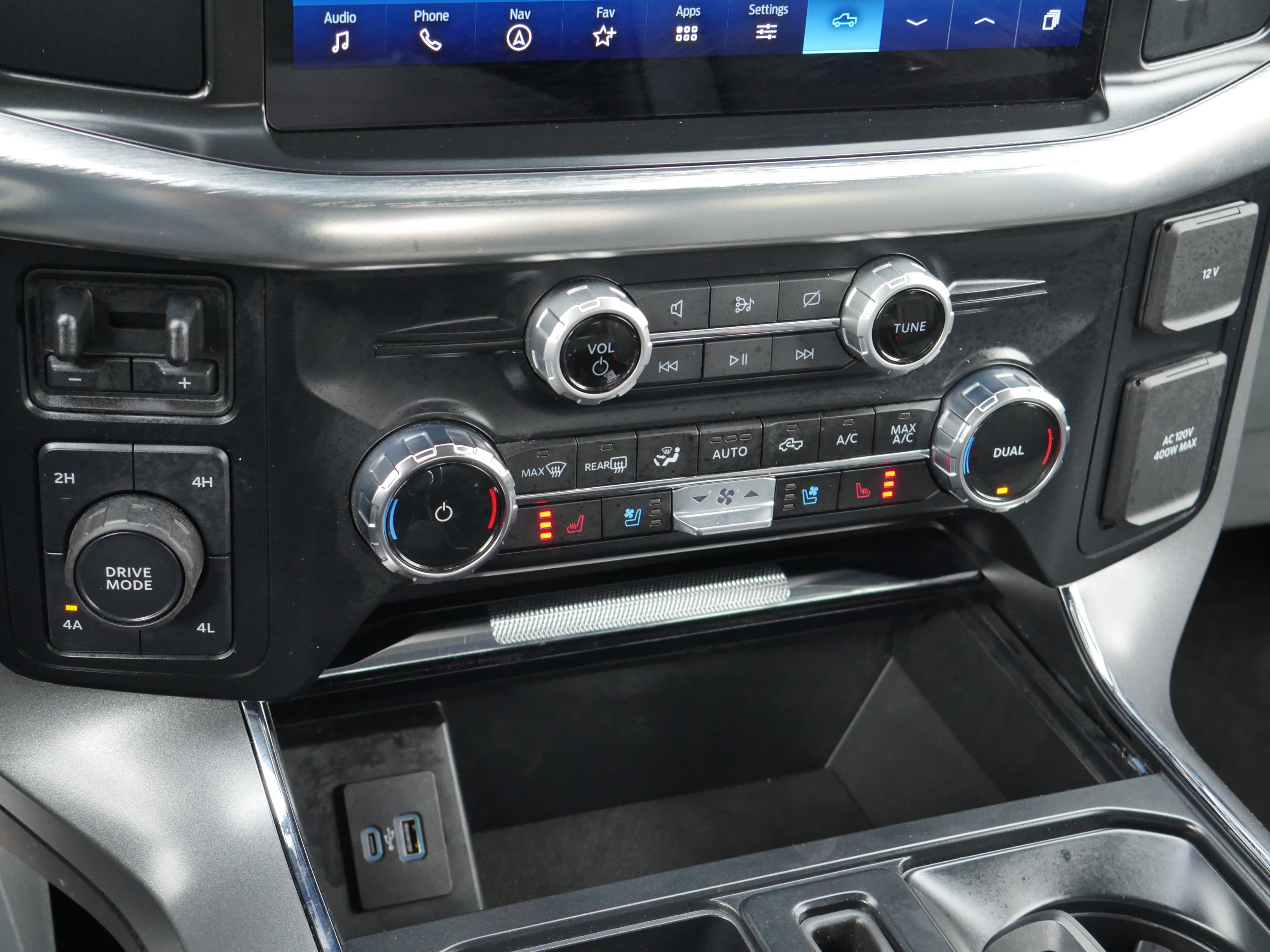 Certified 2023 Ford F150 Lariat image 21