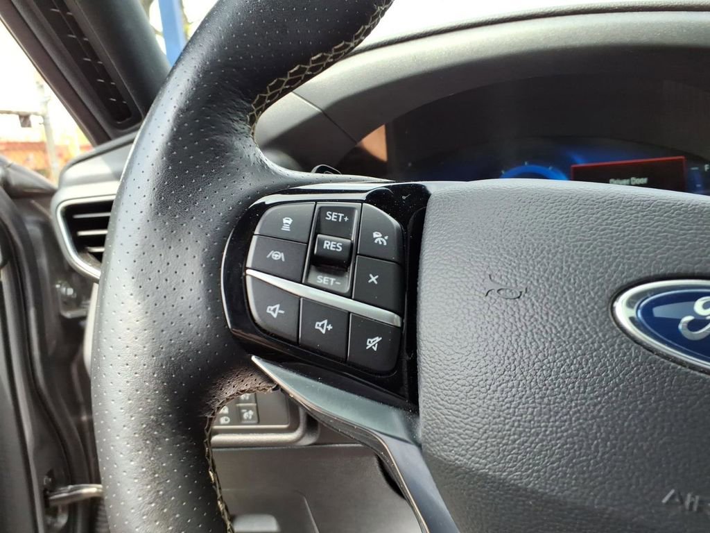 Certified 2022 Ford Explorer ST w/ Equipment Group 401A AWD/4WD image 19