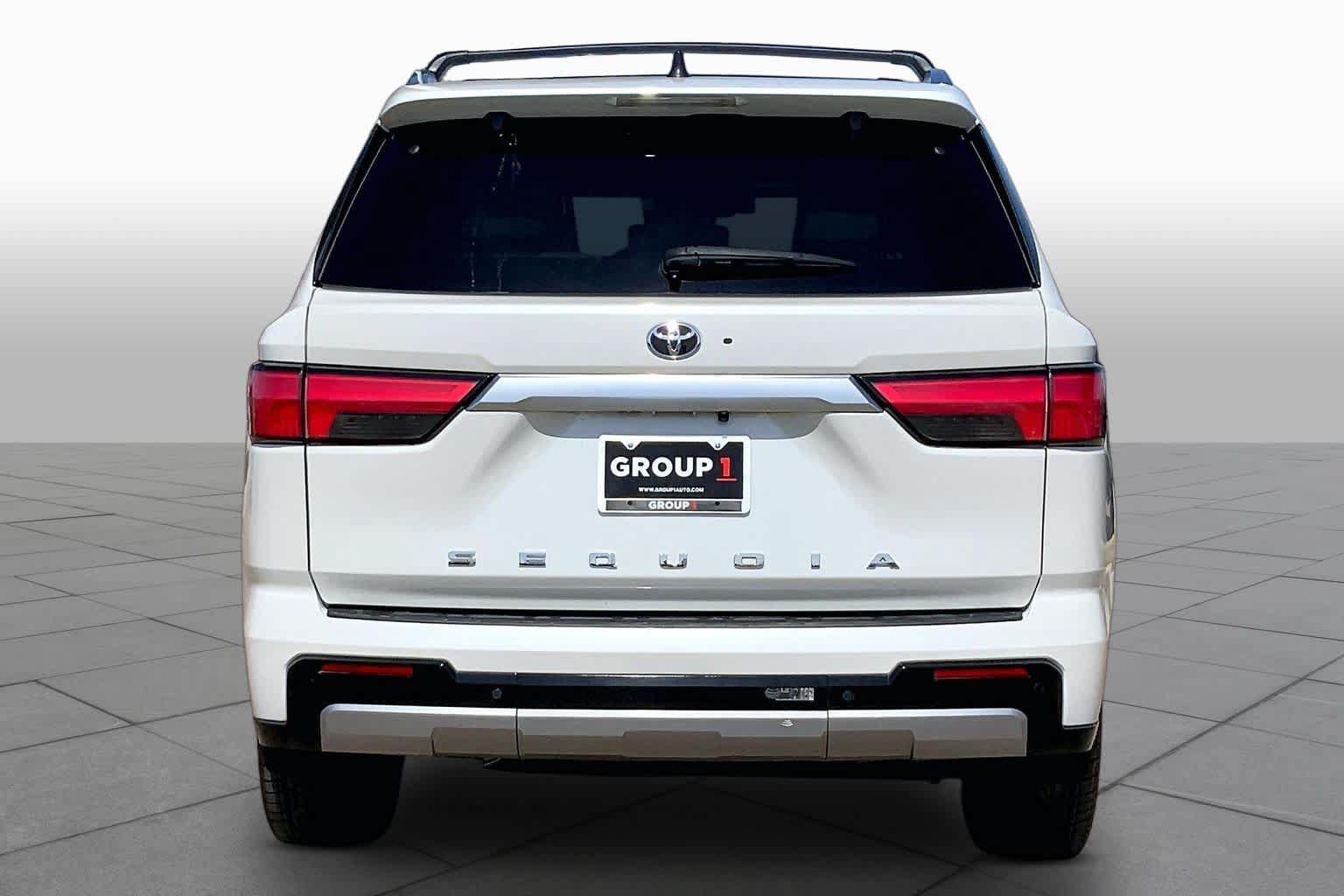 Used 2024 Toyota Sequoia Capstone AWD/4WD image 5