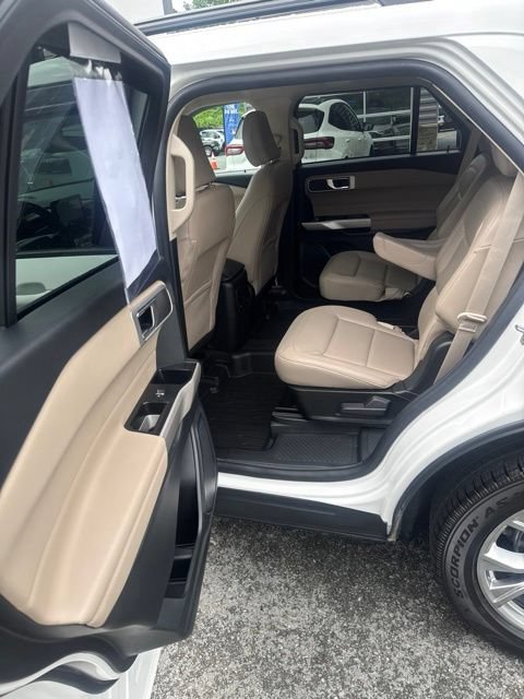Certified 2023 Ford Explorer XLT w/ Equipment Group 202A AWD/4WD image 24