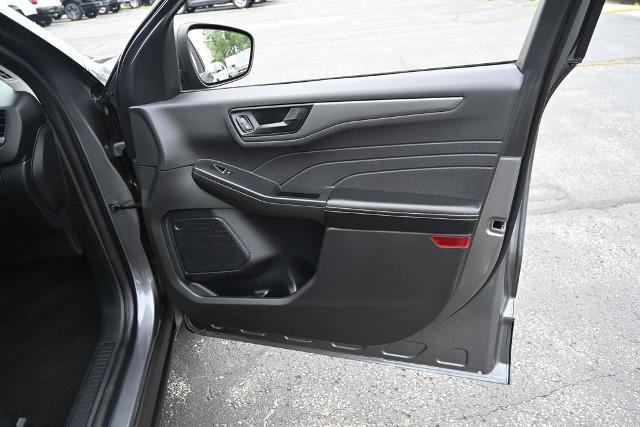 Certified 2023 Ford Escape Active w/ Tech Pack #1 FWD image 23