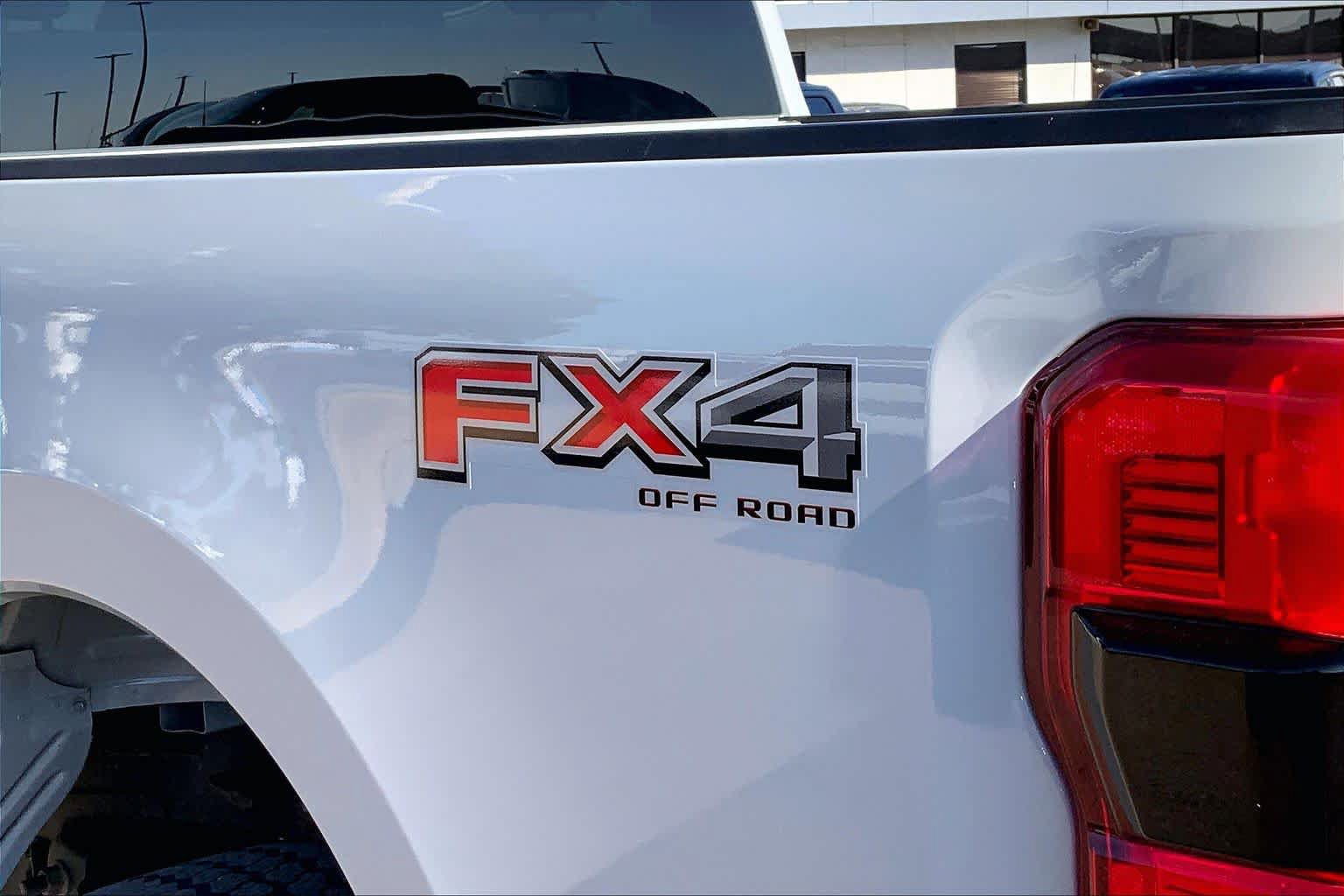 Certified 2025 Ford F250 XLT w/ 360-Degree Camera Package AWD/4WD image 9