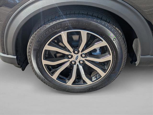 Certified 2025 Ford Explorer ST-Line image 21