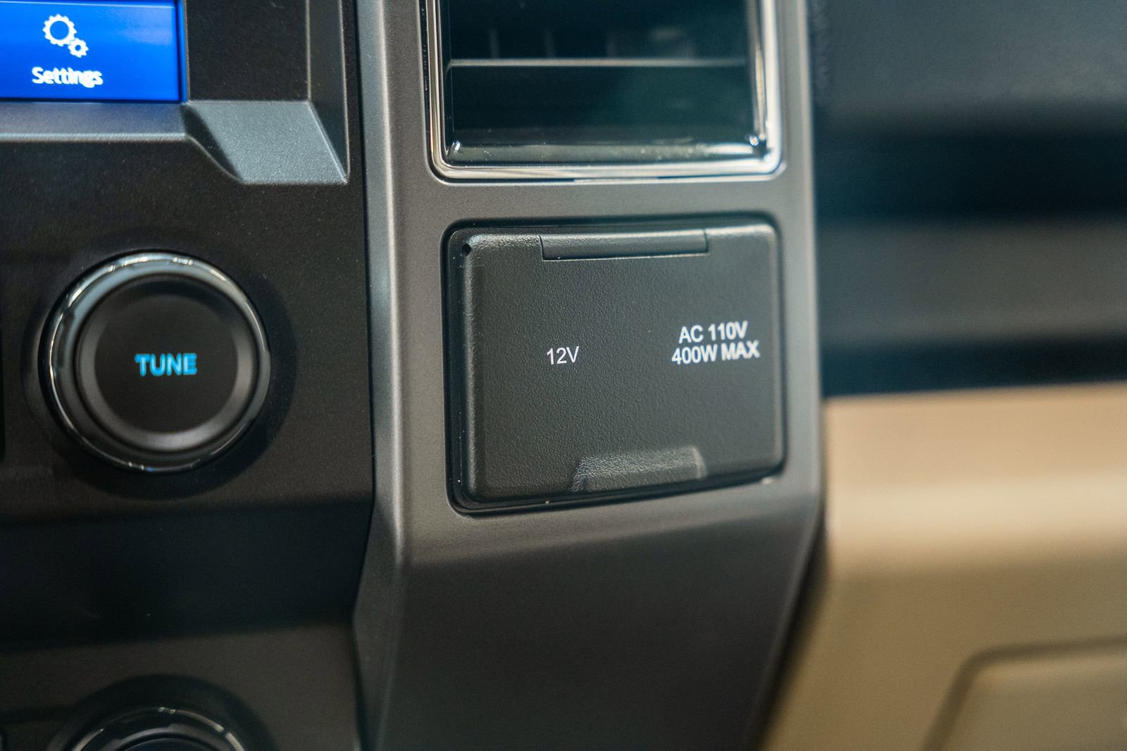 Certified 2020 Ford F150 XLT w/ Equipment Group 302A Luxury image 26