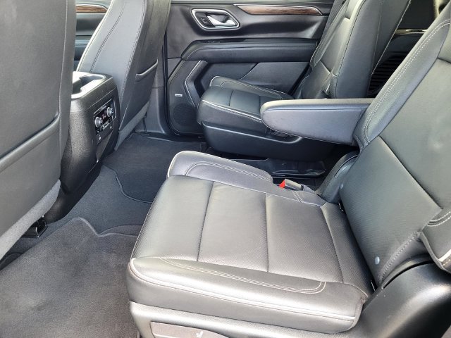 Used 2023 Chevrolet Tahoe Premier AWD/4WD image 13