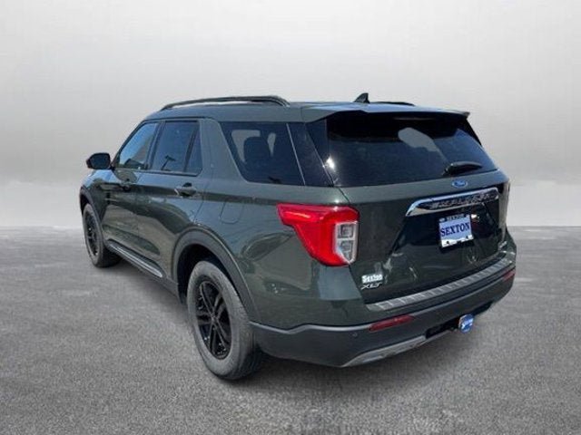 Certified 2022 Ford Explorer XLT w/ Equipment Group 202A AWD/4WD image 7