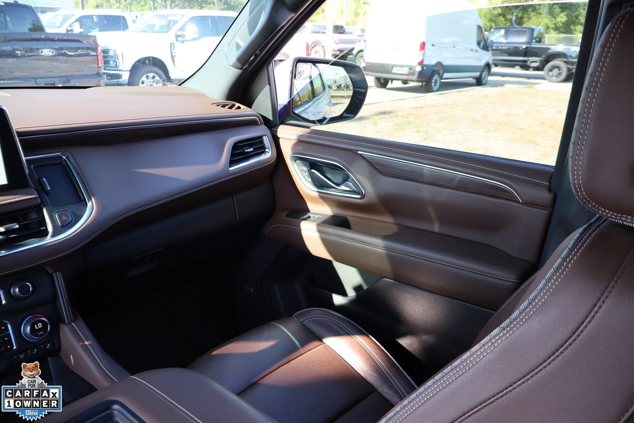 Used 2024 Chevrolet Tahoe High Country AWD/4WD image 24