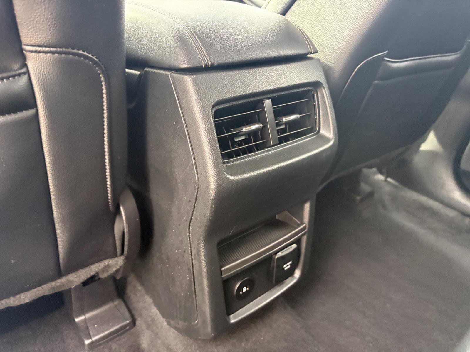 Certified 2022 Ford Edge Titanium image 18